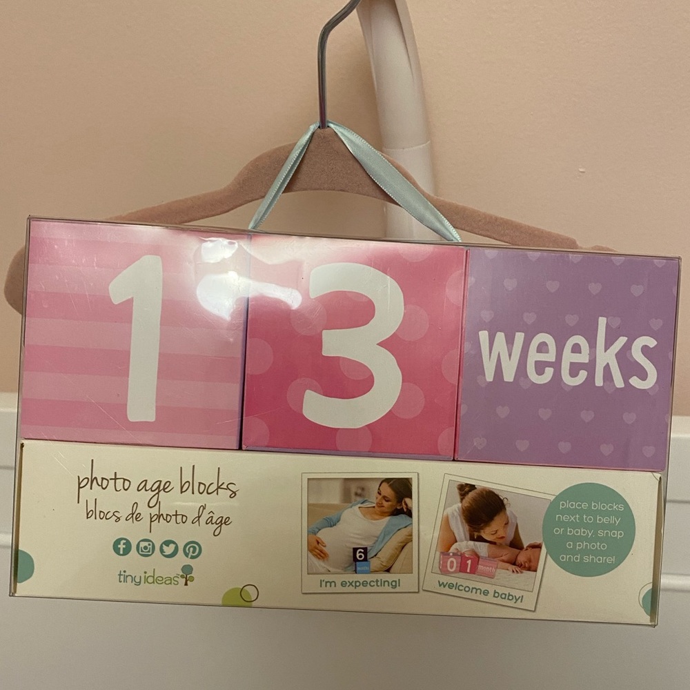 Maternity or newborn weeks and month blocks